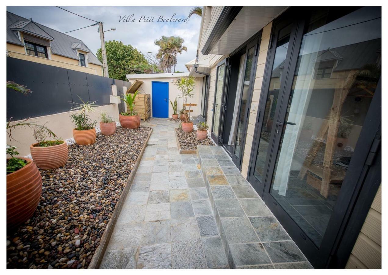 Villa Petit Boulevard De La Plage Saint Pierre Exterior photo